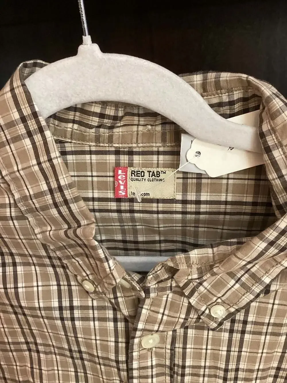 Levis levi red